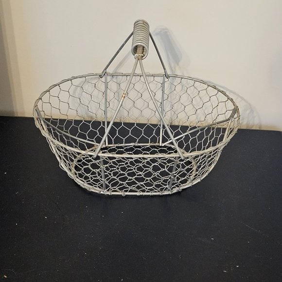 Accents Silver Metal Chicken Egg Basket With Handles 12 X 85 X 85 Poshmark